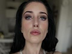 AlissaFlowers - female webcam at xLoveCam