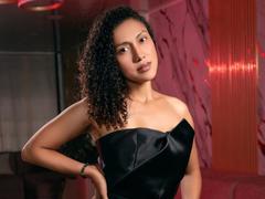 AlissonAdams - female with black hair webcam at xLoveCam