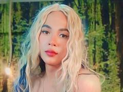 AlissonMiller - shemale webcam at xLoveCam