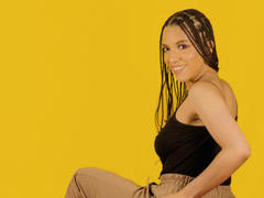 AlissonMuller - female with black hair webcam at xLoveCam