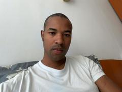 Alixo - male webcam at xLoveCam