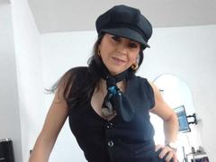 AlliePearl - female with black hair and  big tits webcam at xLoveCam