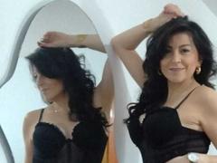 AlliePearl - female with black hair and  big tits webcam at xLoveCam