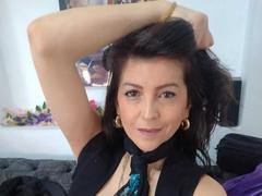 AlliePearl - female with black hair and  big tits webcam at xLoveCam