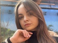 AllisonDream from xLoveCam