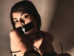 AllisonRiley - female with black hair and  big tits webcam at LiveJasmin