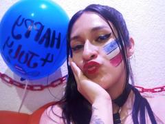 AllisoneWood - female with black hair and  big tits webcam at LiveJasmin