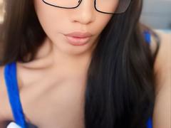 AlluringAmelia - shemale with black hair webcam at xLoveCam