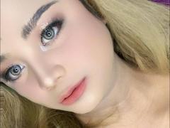 AlluringJhana from xLoveCam