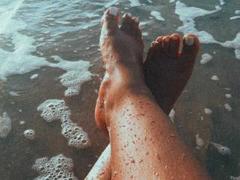 AllyCharlote - female with brown hair webcam at LiveJasmin