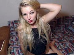 AlmaDeAngel69 - blond female webcam at xLoveCam