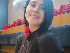 AlmaSil from xLoveCam