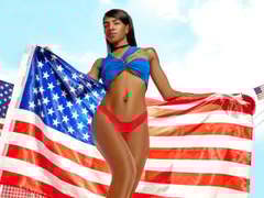 AlmaSimons - female with black hair and  big tits webcam at LiveJasmin