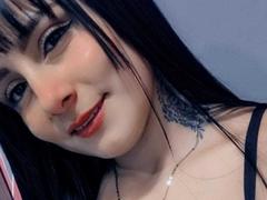 AlmaSmith - female webcam at xLoveCam