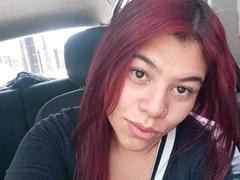 AlmaWhite - female with black hair webcam at xLoveCam