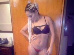 AlmitaMia-hot - blond female webcam at xLoveCam