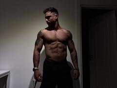 AlphaLukas from xLoveCam
