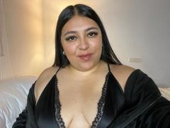 AlyFiore from xLoveCam