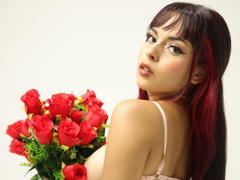 MitzyLue - female with red hair and  big tits webcam at ImLive