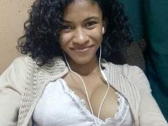 Alya69x - female webcam at xLoveCam