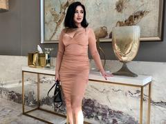 AlyceSkagen - female with black hair and  big tits webcam at xLoveCam