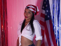 AlysonStone from xLoveCam