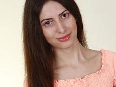 AmaazingLady from xLoveCam