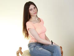 AmaazingLady from xLoveCam