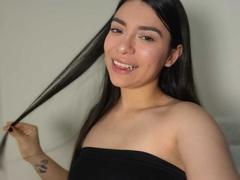 AmaiSalvatore - female with brown hair webcam at LiveJasmin
