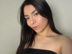 AmaiSalvatore from LiveJasmin