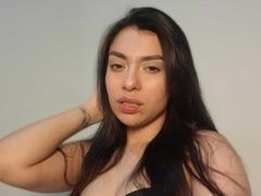 AmaiSalvatore - female with brown hair webcam at LiveJasmin