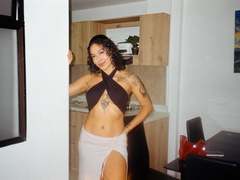 AmaliaDonoso - female webcam at xLoveCam
