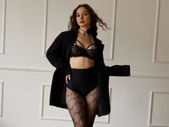 Amalya-hot - female webcam at xLoveCam