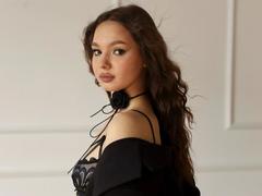 Amalya-hot - female webcam at xLoveCam