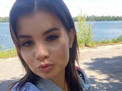 AmandaHoppe - female webcam at xLoveCam