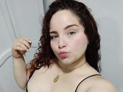 AmandaWt - female webcam at xLoveCam