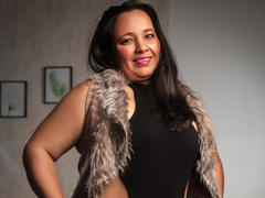 AmandaXBrown - female with black hair webcam at xLoveCam