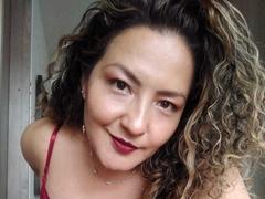 Amandabella69 - female with brown hair and  big tits webcam at xLoveCam