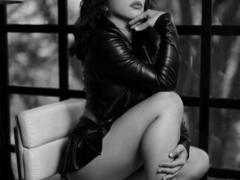 AmaraMartellI - female with black hair webcam at xLoveCam