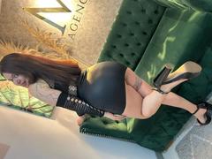 AmaraRivero - female with brown hair webcam at xLoveCam