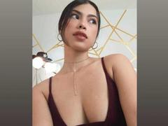 AmbarHot69 - female webcam at xLoveCam