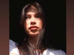 AmbarHot69 from xLoveCam