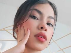 AmbarHot69 - female webcam at xLoveCam