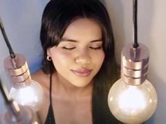 AmbarRichards - female with black hair and  big tits webcam at xLoveCam