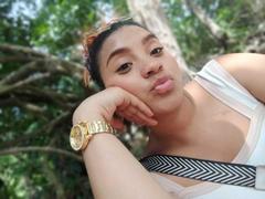 AmbeerBloom from xLoveCam