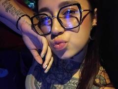 AmberKeller - female with black hair and  big tits webcam at xLoveCam