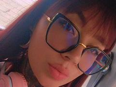 AmberKeller - female with black hair and  big tits webcam at xLoveCam
