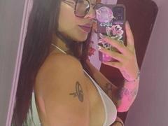 AmberKeller - female with black hair and  big tits webcam at xLoveCam
