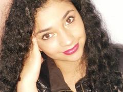 AddaCandys from xLoveCam