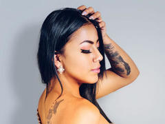 Amberv - female with black hair and  small tits webcam at xLoveCam